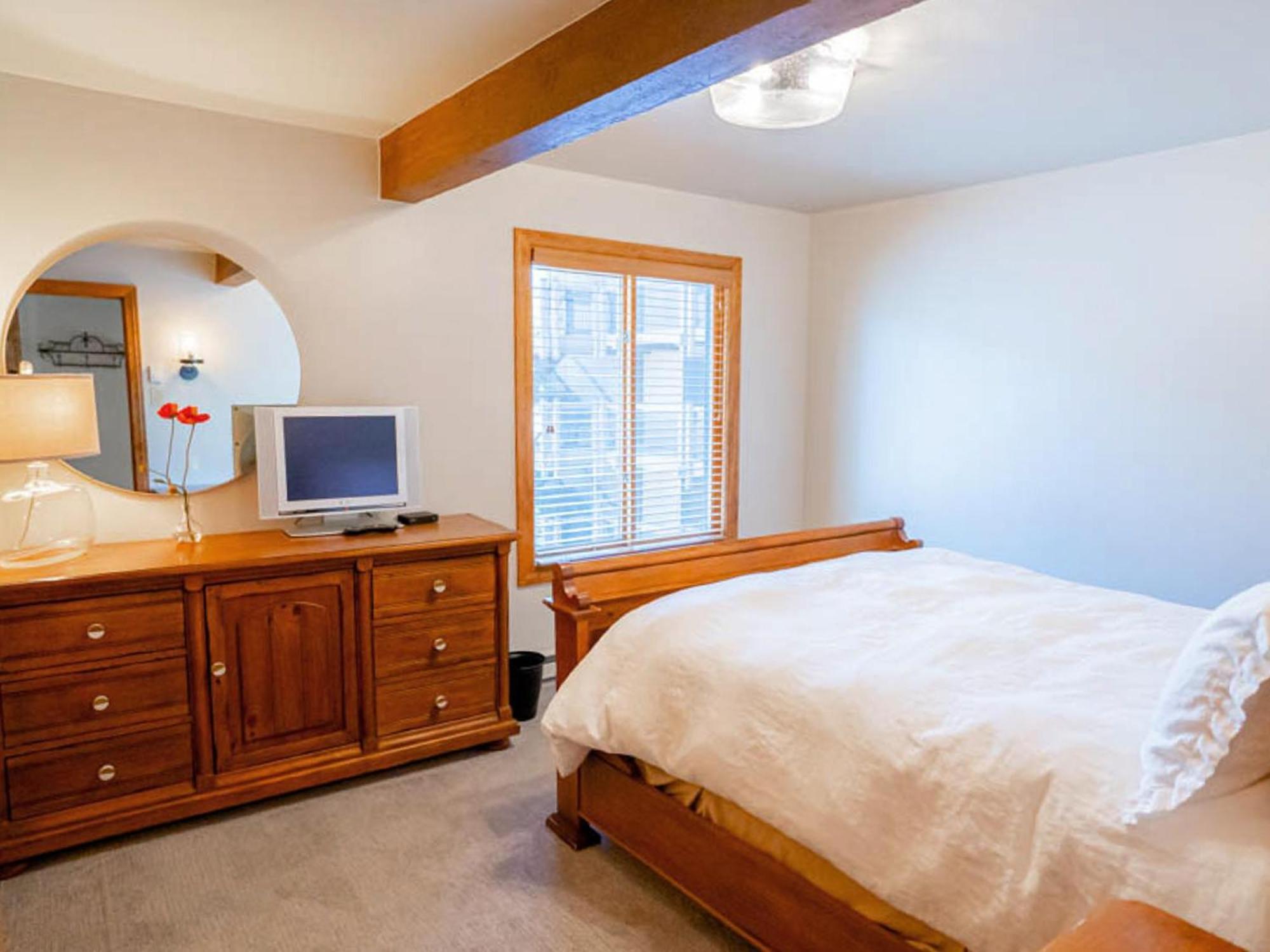 Lift One Condominiums - One, Two, Three Bedroom Units Adjacent To Downtown Aspen Værelse billede